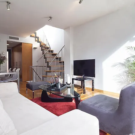 My Space Guell Terrace Center Apartment *