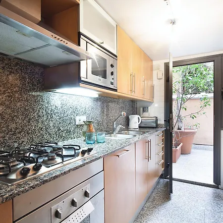 My Space Guell Terrace Center Apartment Barcelona